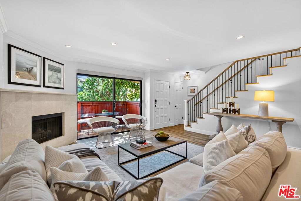 1623 Idaho Avenue, Santa Monica, CA 90403