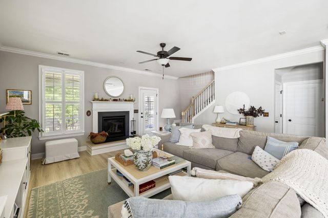 2824 Wagner Way, Mount Pleasant, SC 29466