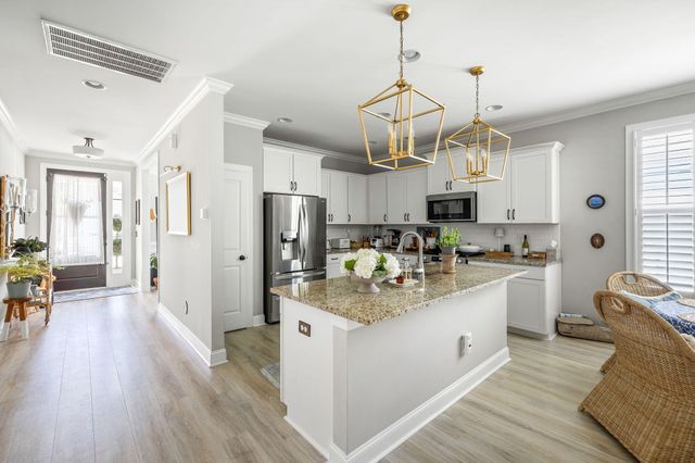 2824 Wagner Way, Mount Pleasant, SC 29466