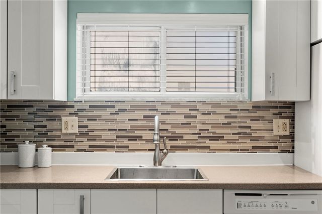 2337 Wrights Way, South Side, PA 15203