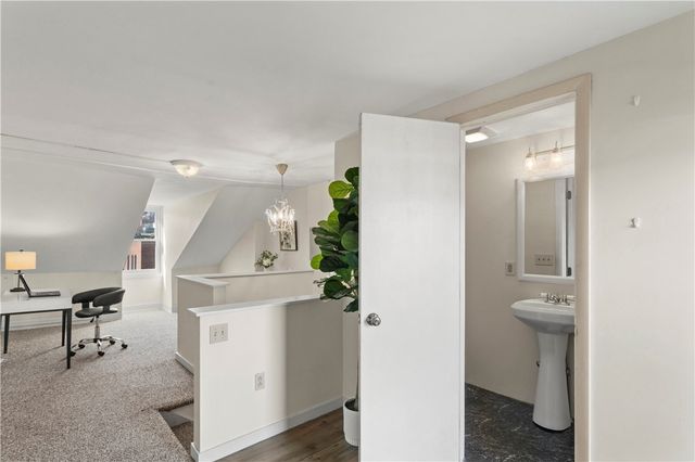 2337 Wrights Way, South Side, PA 15203