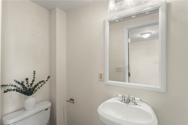 2337 Wrights Way, South Side, PA 15203