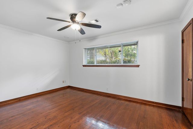 5307 Poinciana Drive, Houston, TX 77092