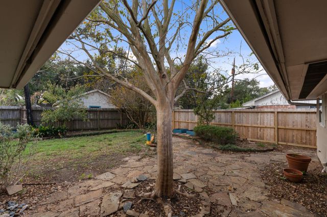 5307 Poinciana Drive, Houston, TX 77092