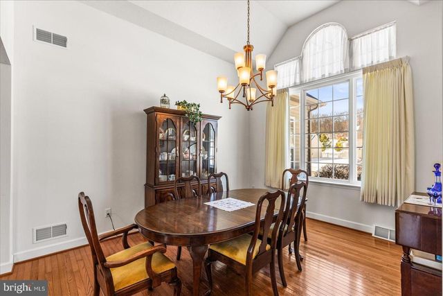 153 LAURA LN, Gettysburg, PA 17325