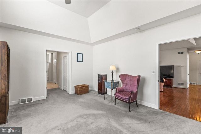 153 LAURA LN, Gettysburg, PA 17325