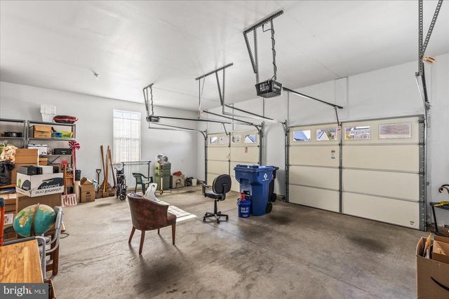 153 LAURA LN, Gettysburg, PA 17325