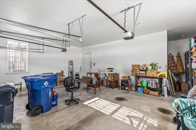 153 LAURA LN, Gettysburg, PA 17325