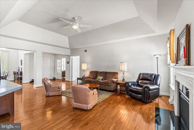 153 LAURA LN, Gettysburg, PA 17325