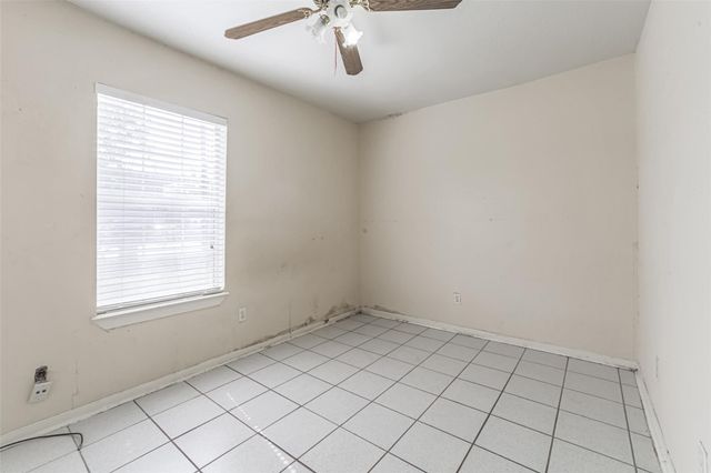 1911 Thonig Road, Houston, TX 77055