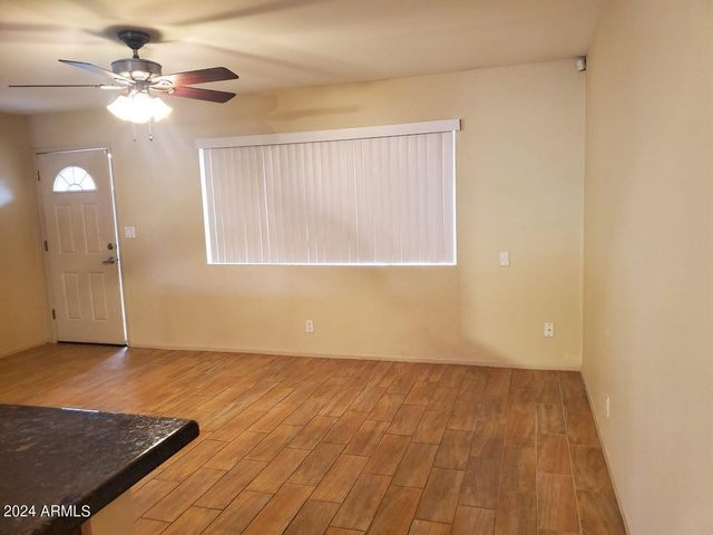 2525 S COLLEGE Avenue 8, Tempe, AZ 85282