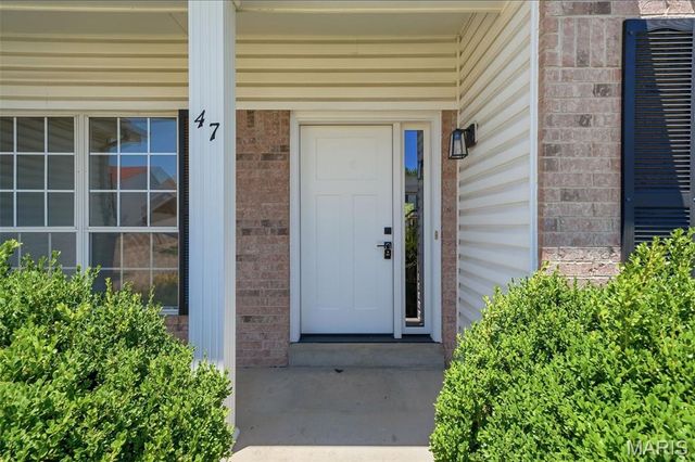 47 Rivermeadows Drive, Florissant, MO 63031