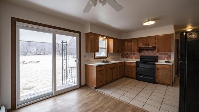 E1990 STATE ROAD 54, Waupaca, WI 54981