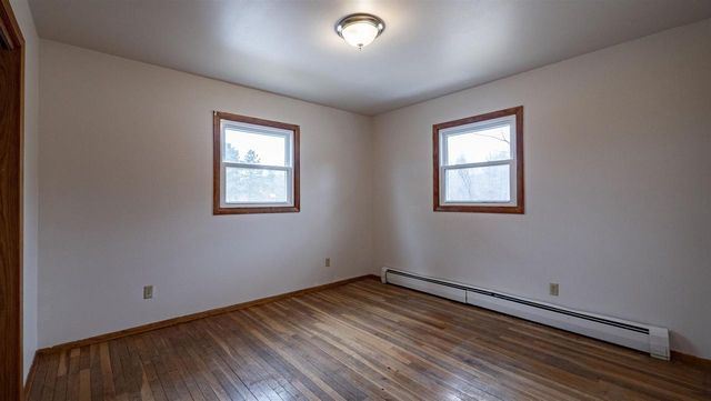 E1990 STATE ROAD 54, Waupaca, WI 54981