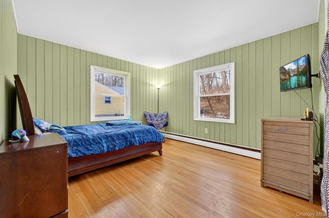 44 Legion Road, Poughkeepsie, NY 12601