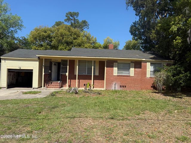 8384 DELAWARE Avenue, Jacksonville, FL 32208