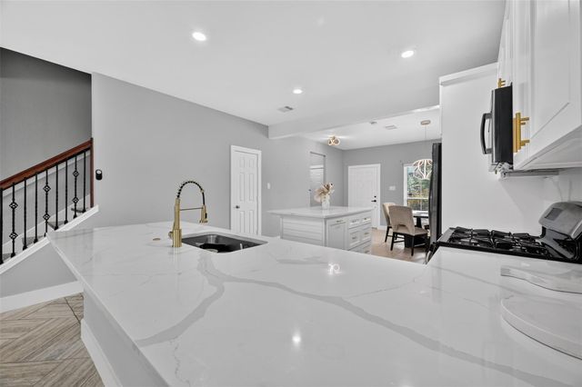 14511 Painted Sands Trail, Houston, TX 77049