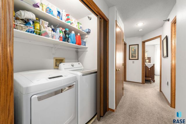 4609 S Oxbow Ave Avenue 202, Sioux Falls, SD 57106