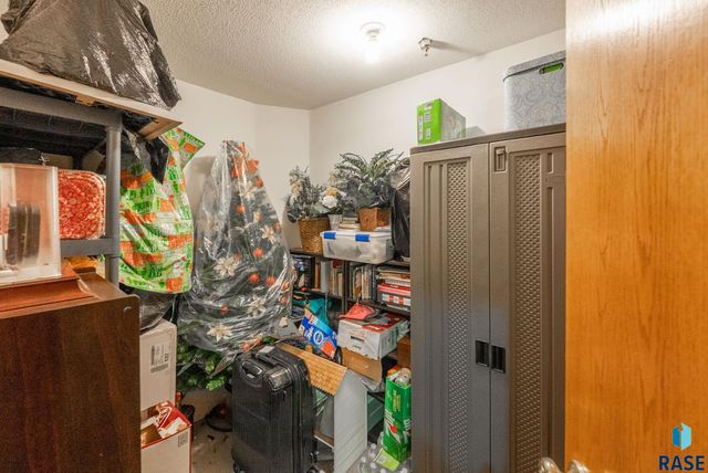 4609 S Oxbow Ave Avenue 202, Sioux Falls, SD 57106