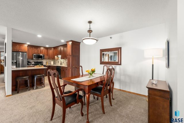 4609 S Oxbow Ave Avenue 202, Sioux Falls, SD 57106