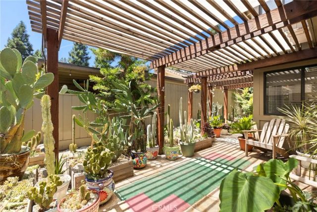 34 Pebblewood Pines Drive, Chico, CA 95926