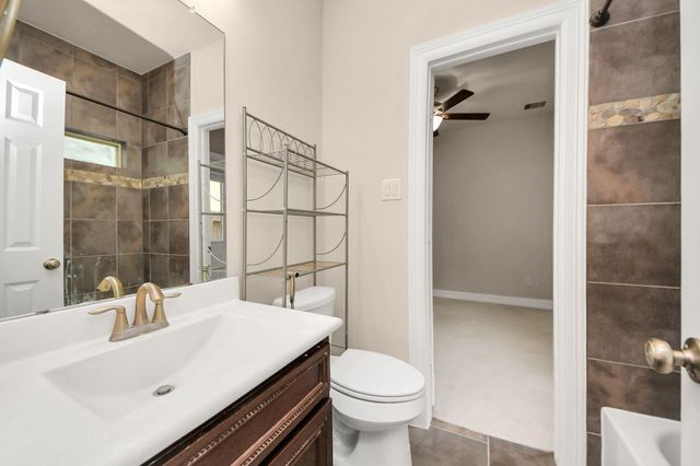 10606 Shadow Elm Court Court, Houston, TX 77043
