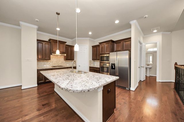 10606 Shadow Elm Court Court, Houston, TX 77043