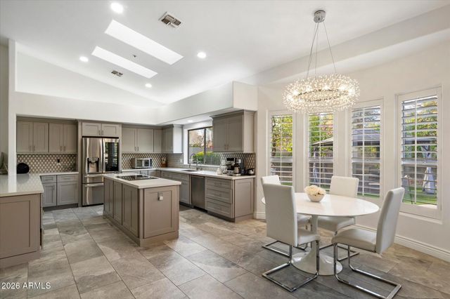 9550 E YUCCA Street, Scottsdale, AZ 85260