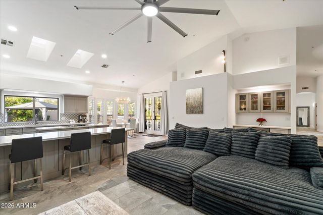 9550 E YUCCA Street, Scottsdale, AZ 85260