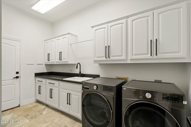 9550 E YUCCA Street, Scottsdale, AZ 85260