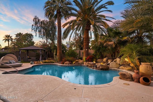 9550 E YUCCA Street, Scottsdale, AZ 85260