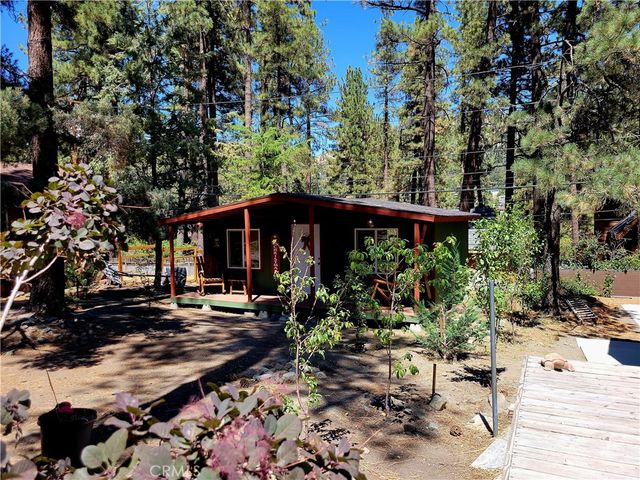 1116 Lark Road, Wrightwood, CA 92397