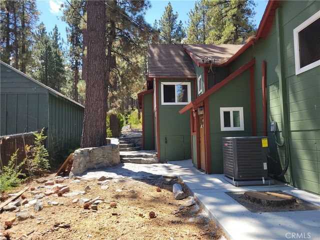 1116 Lark Road, Wrightwood, CA 92397
