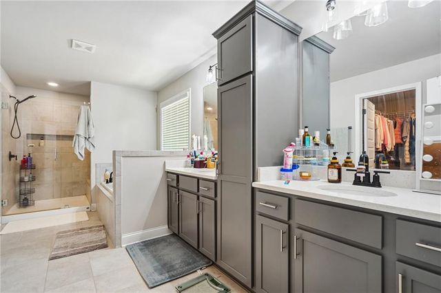 3850 Rajean Drive, Lawrenceville, GA 30044