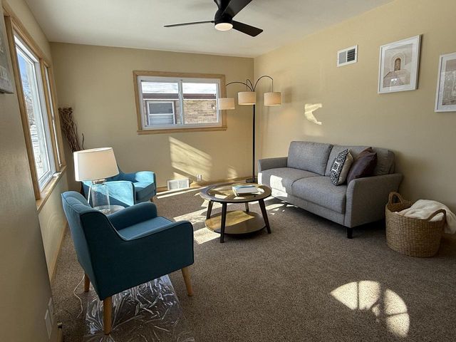 2730 E Armour AVENUE, Saint Francis, WI 53235