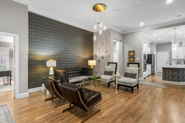 2517 Windsor Castle Way, Lewisville, TX 75056