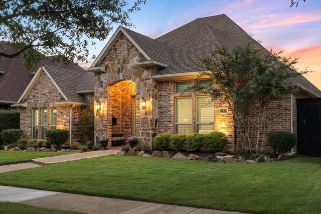 2517 Windsor Castle Way, Lewisville, TX 75056