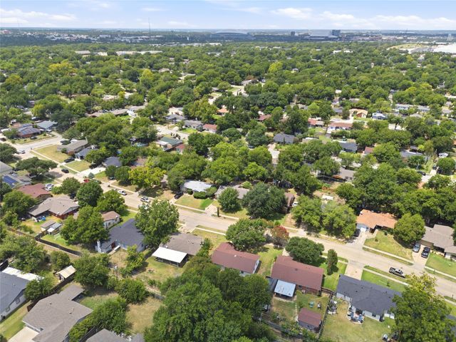 2114 Brookshire Street, Arlington, TX 76010