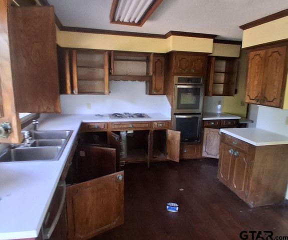 106 Candy Drive, Pittsburg, TX 75686