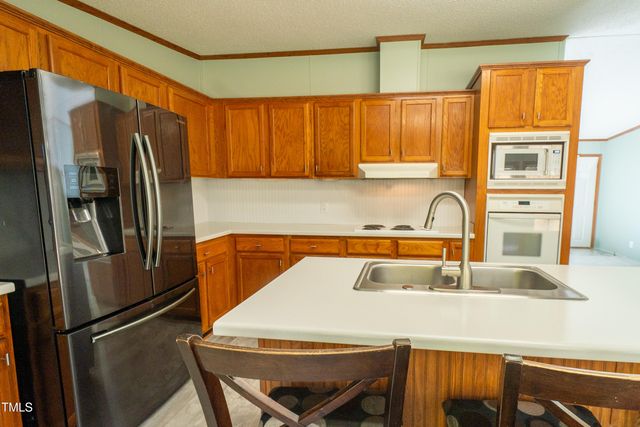 134 Larry Lane, Dunn, NC 28334