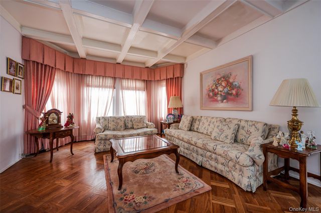 251 Smith Street, Freeport, NY 11520