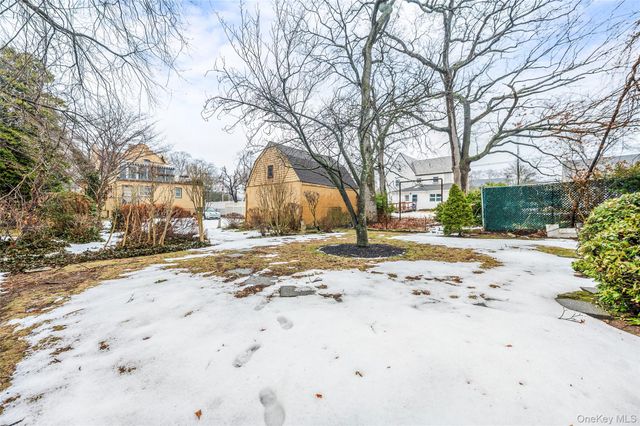 251 Smith Street, Freeport, NY 11520