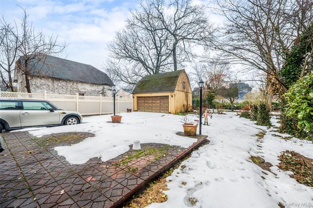 251 Smith Street, Freeport, NY 11520