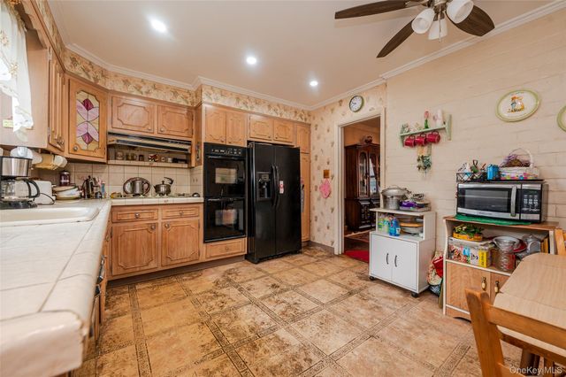 251 Smith Street, Freeport, NY 11520