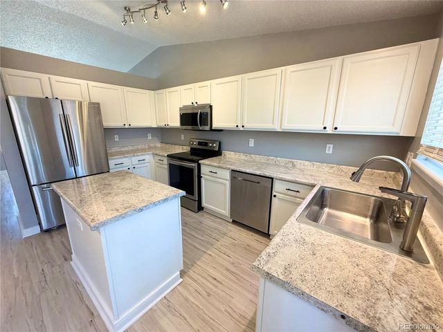 5559 S Killarney Street, Centennial, CO 80015