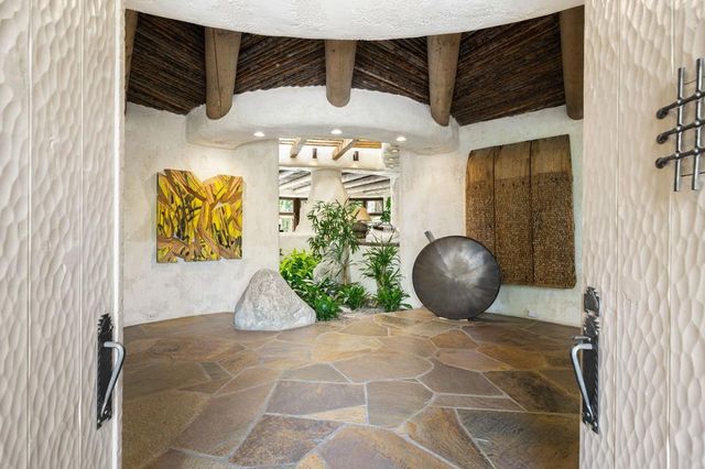 475 S Via Las Palmas, Palm Springs, CA 92262