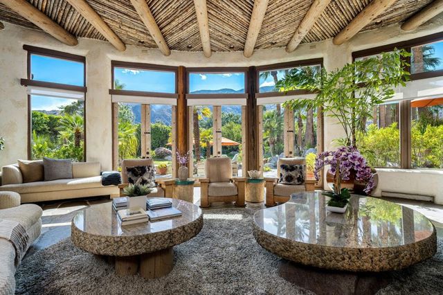 475 S Via Las Palmas, Palm Springs, CA 92262