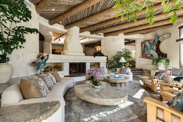 475 S Via Las Palmas, Palm Springs, CA 92262