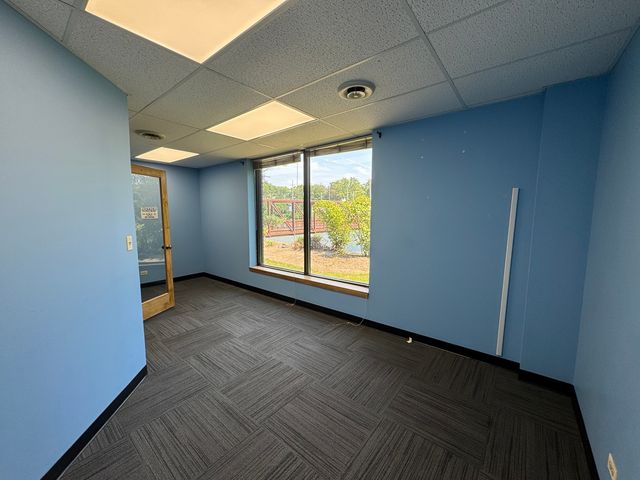 34 N ISLAND Avenue G, Batavia, IL 60510