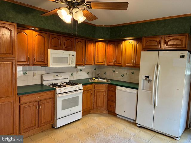 4317 MILNOR ST, Philadelphia, PA 19124